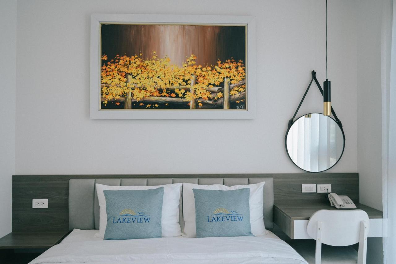 Lake View Hotel Ханой Экстерьер фото